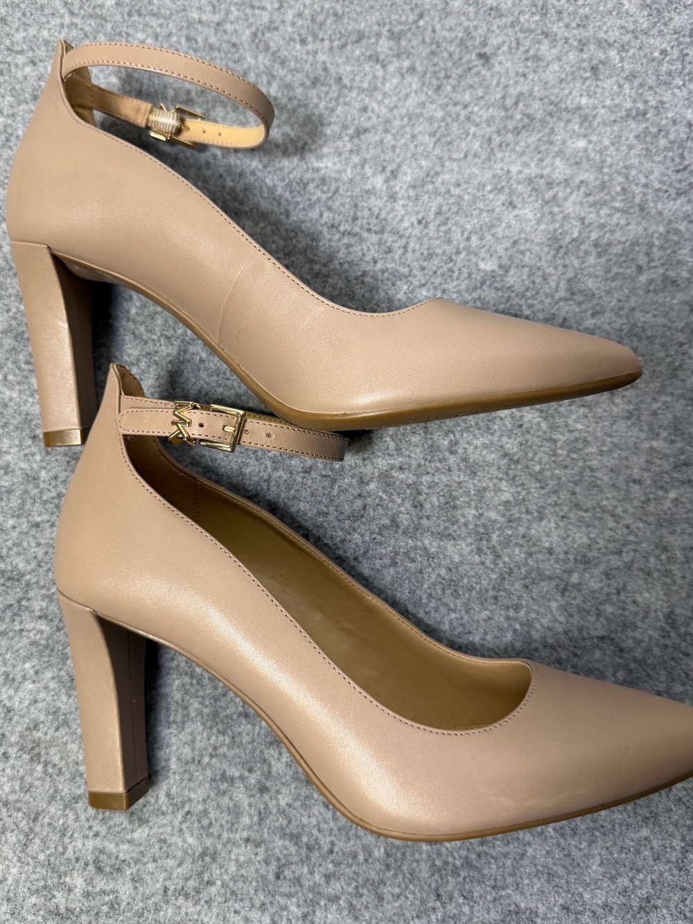 Michael Kors Nude Ankle-Strap Pointed-Toe 3” Heels - stunning elegance size 6
